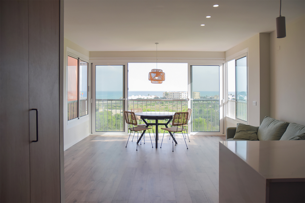 Reforma de apartamento estilo mediterráneo en El Saler, Valencia