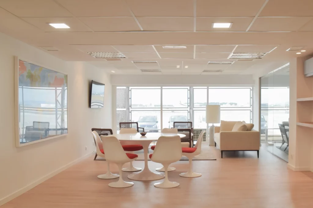 Reforma de oficinas en Aeropuerto de Valencia