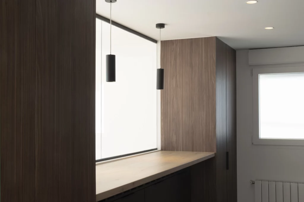 Reforma integral de piso estilo Moderno en Ciutat Jardí, Valencia