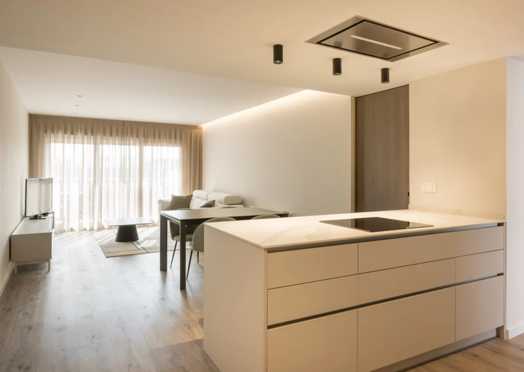 Reforma de piso estilo Contemporáneo en Albors, Valencia