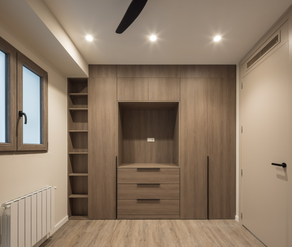 Reforma integral de vivienda estilo Industrial en Ciutat Vella, Valencia