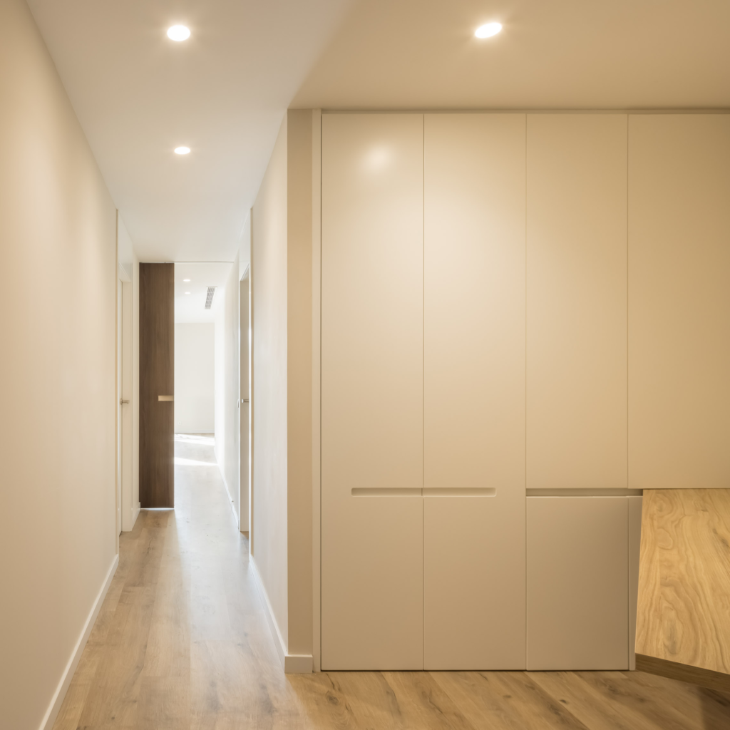 Reforma integral estilo Contemporáneo en Ensanche, Valencia