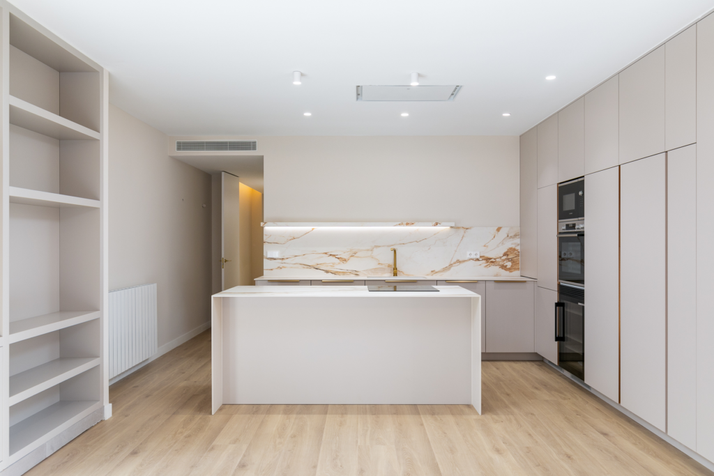 Reforma integral estilo Minimalista en El Retiro, Madrid