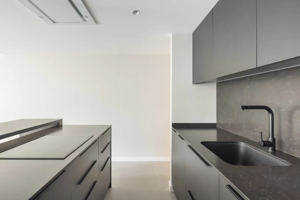 Reforma de piso estilo Contemporáneo en Teatinos, Málaga